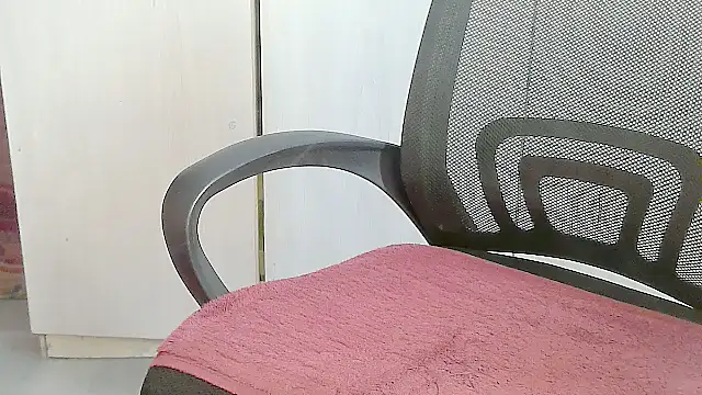 Destiny Desire online show from February 19, 2026, 8:10 am