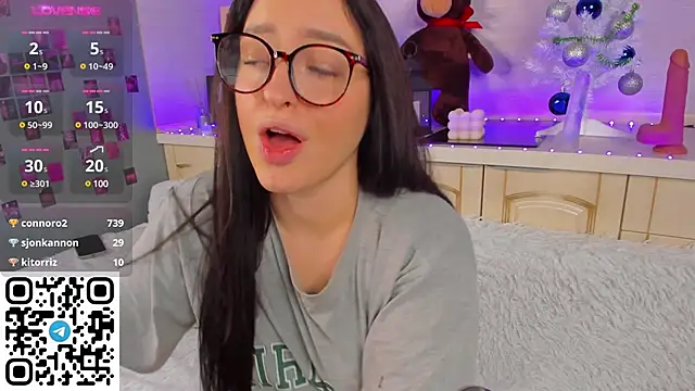 Snapshot of Kruela_Eva chatting on December 4, 2024, 2:42 am Kruela Eva online show from December 4, 2024, 2:42 am