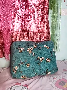 juhicpl143 online show from April 5, 2026, 2:31 am