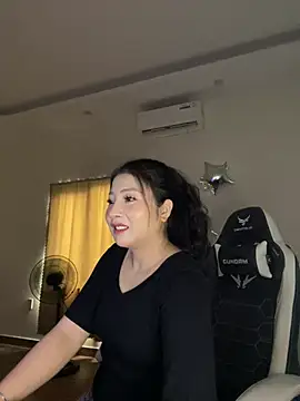 MiMi 0293 online show from April 10, 2026, 1:00 am