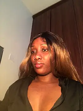 Snapshot of Lola_kims chatting on February 18, 2026, 2:02 pm Lola kims online show from February 18, 2026, 2:02 pm