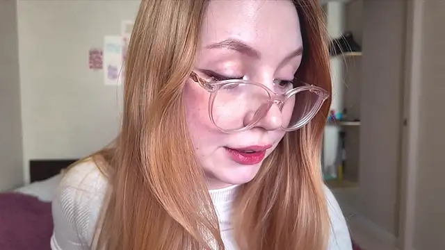 HoneyAudrey online show from January 17, 2026, 3:33 am