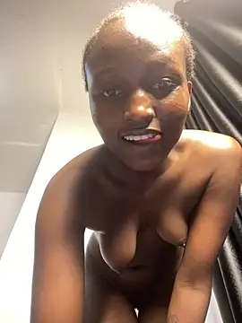 Curvixx online show from December 19, 2025, 11:39 am