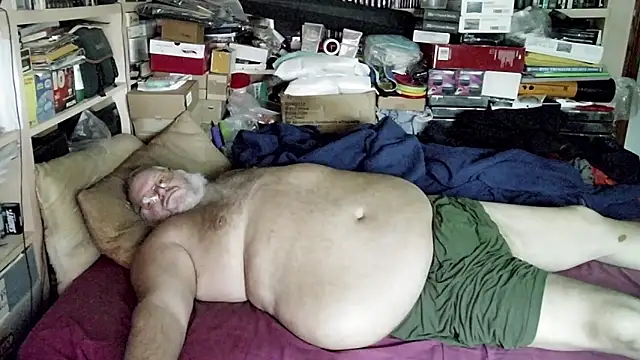 Snapshot of hadeszeuss2 chatting on December 4, 2024, 2:37 pm hadeszeuss2 online show from December 4, 2024, 2:37 pm