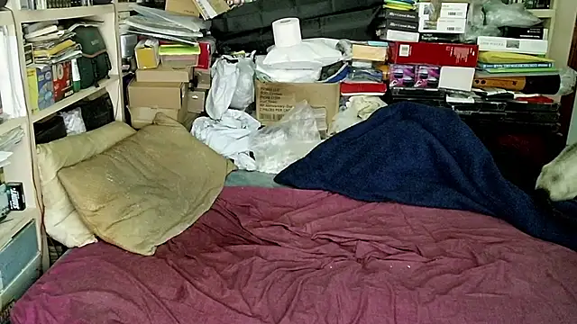 Snapshot of hadeszeuss2 chatting on January 3, 2025, 6:14 pm hadeszeuss2 online show from January 3, 2025, 6:14 pm