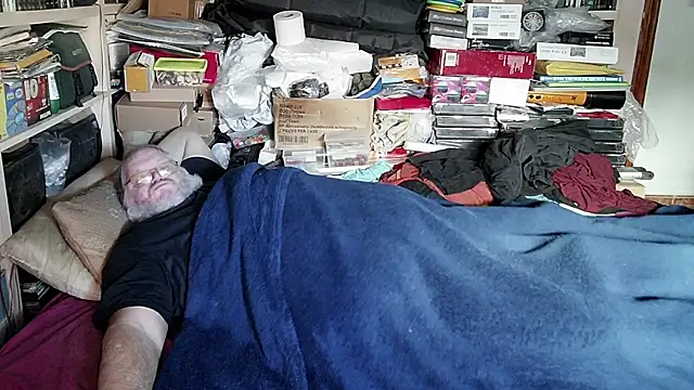 Snapshot of hadeszeuss2 chatting on January 9, 2025, 3:12 pm hadeszeuss2 online show from January 9, 2025, 3:12 pm