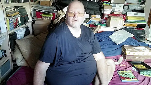 Snapshot of hadeszeuss2 chatting on January 24, 2025, 2:51 pm hadeszeuss2 online show from January 24, 2025, 2:51 pm