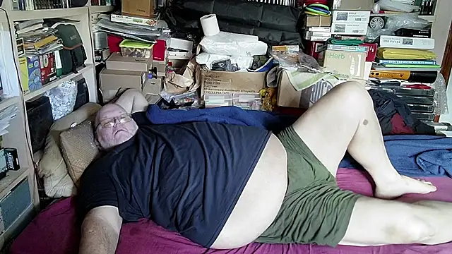 Snapshot of hadeszeuss2 chatting on January 28, 2025, 2:31 pm hadeszeuss2 online show from January 28, 2025, 2:31 pm