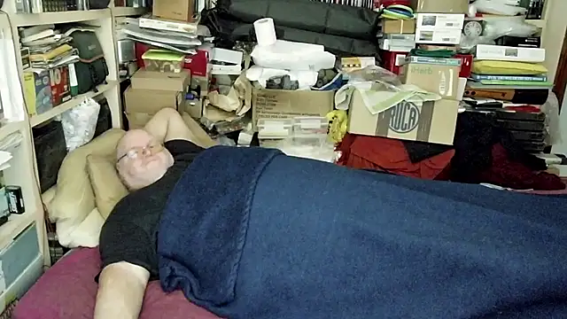 Snapshot of hadeszeuss2 chatting on January 29, 2025, 6:39 pm hadeszeuss2 online show from January 29, 2025, 6:39 pm