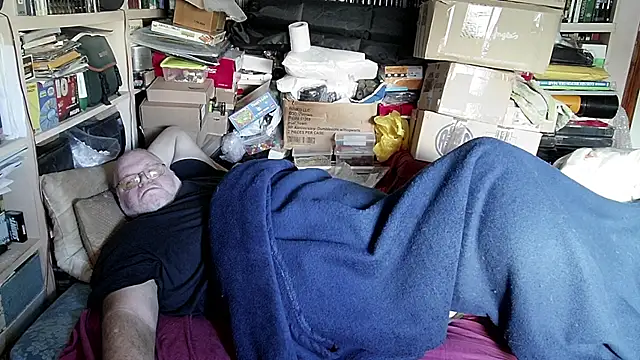 Snapshot of hadeszeuss2 chatting on February 8, 2025, 3:10 pm hadeszeuss2 online show from February 8, 2025, 3:10 pm