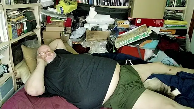 Snapshot of hadeszeuss2 chatting on February 26, 2025, 2:57 pm hadeszeuss2 online show from February 26, 2025, 2:57 pm