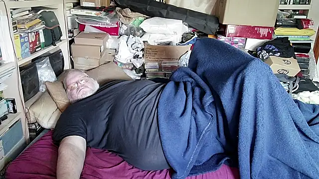 Snapshot of hadeszeuss2 chatting on March 21, 2025, 3:02 pm hadeszeuss2 online show from March 21, 2025, 3:02 pm