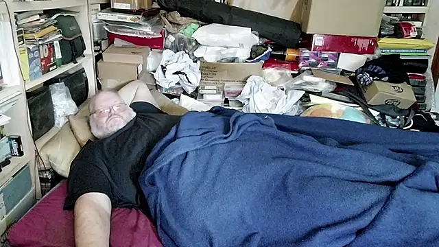 Snapshot of hadeszeuss2 chatting on March 22, 2025, 5:41 pm hadeszeuss2 online show from March 22, 2025, 5:41 pm