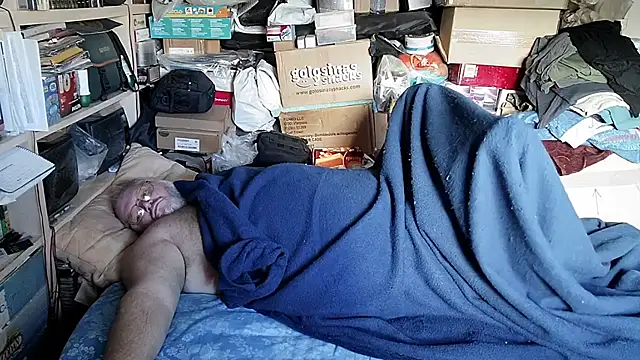 hadeszeuss2 online show from November 27, 2025, 3:03 pm