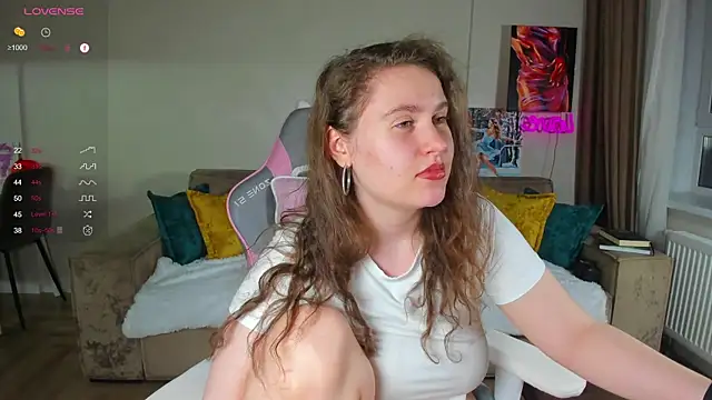 Snapshot of My_Emmy chatting on February 22, 2025, 11:13 pm My Emmy online show from February 22, 2025, 11:13 pm