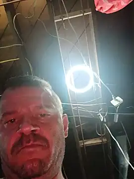 Davo84123 online show from July 18, 2026, 5:28 pm
