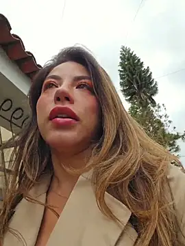 Karen San Miguel online show from February 24, 2026, 7:23 pm