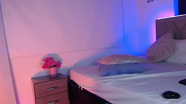 UniversitygirlQS online show from December 4, 2024, 1:25 am