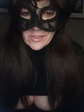 23Milly online show from December 19, 2024, 5:07 am