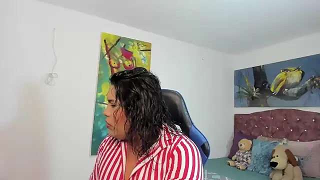 Margoth Montilla online show from November 26, 2025, 12:55 am