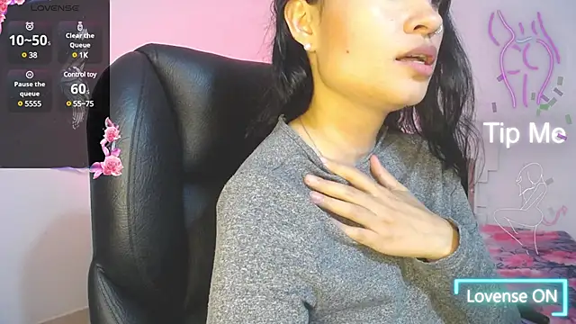 keelly richaardson1 online show from January 14, 2025, 6:56 am