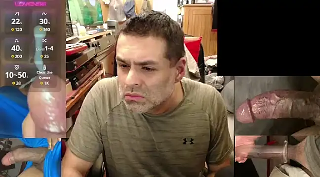 Snapshot of ClampMaster chatting on January 29, 2025, 8:56 pm ClampMaster online show from January 29, 2025, 8:56 pm