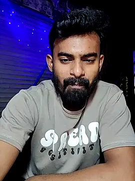 Snapshot of rayhan085 chatting on January 3, 2025, 4:48 pm rayhan085 online show from January 3, 2025, 4:48 pm