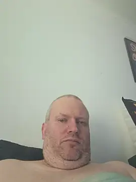 Snapshot of ShyBoy1982 chatting on April 27, 2026, 11:19 am ShyBoy1982 online show from April 27, 2026, 11:19 am