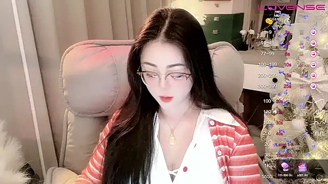 Monica-888 online show from February 13, 2025, 5:33 pm