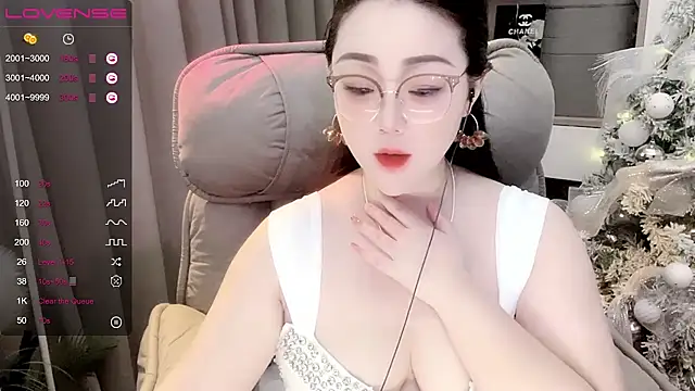 Monica-888 online show from October 4, 2025, 7:01 pm