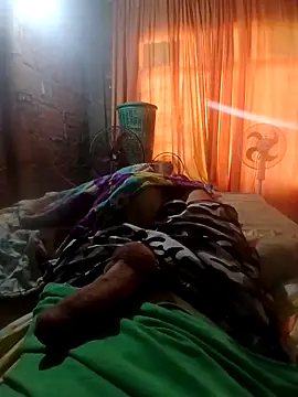 Vergon2cm online show from November 11, 2025, 1:44 pm