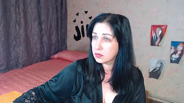 JillStevens online show from October 6, 2025, 3:31 pm