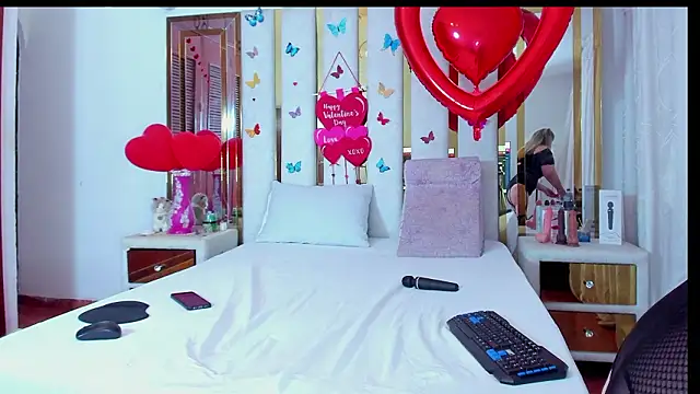 AnyelaGitanaMature online show from February 17, 2026, 3:14 am