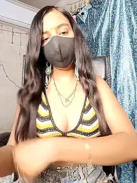 Snapshot of Parinaaz18 chatting on April 27, 2026, 1:20 pm Parinaaz18 online show from April 27, 2026, 1:20 pm
