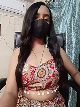 Snapshot of Parinaaz18 chatting on May 25, 2026, 1:50 pm Parinaaz18 online show from May 25, 2026, 1:50 pm