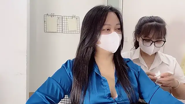 Bamboo Swetie online show from December 18, 2025, 3:18 pm