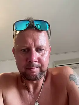 Snapshot of Hornybiboy66 chatting on July 6, 2026, 5:15 pm Hornybiboy66 online show from July 6, 2026, 5:15 pm