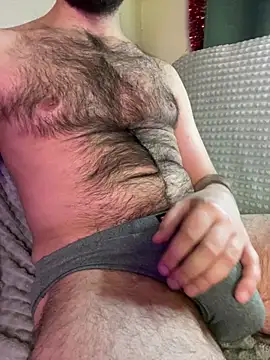 Deckard Webb1  online show from December 3, 2025, 5:33 pm