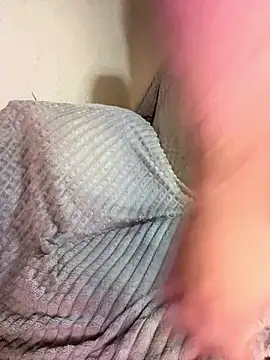 Deckard Webb1  online show from January 16, 2026, 11:03 am