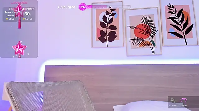 Snapshot of kareena_basu chatting on November 18, 2025, 6:45 pm kareena basu online show from November 18, 2025, 6:45 pm