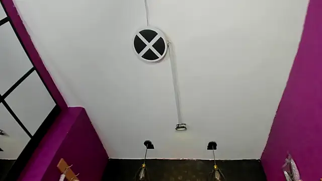 Alexa Slave online show from October 3, 2025, 7:11 pm