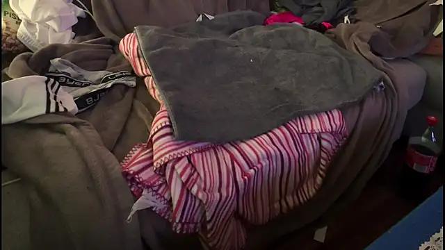 swissMen DE online show from October 27, 2025, 7:56 am