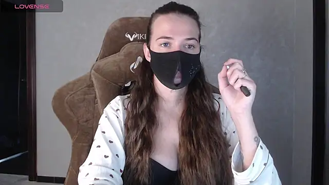 BlackM00n8 online show from October 2, 2025, 9:27 am