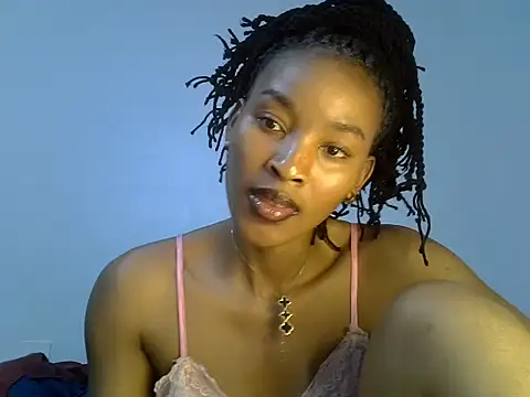 cute-alexis online show from November 24, 2025, 8:30 pm