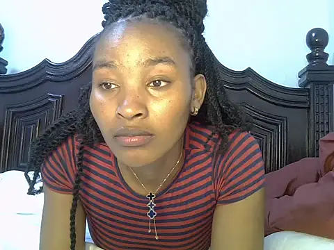 cute-alexis online show from December 18, 2025, 8:26 pm