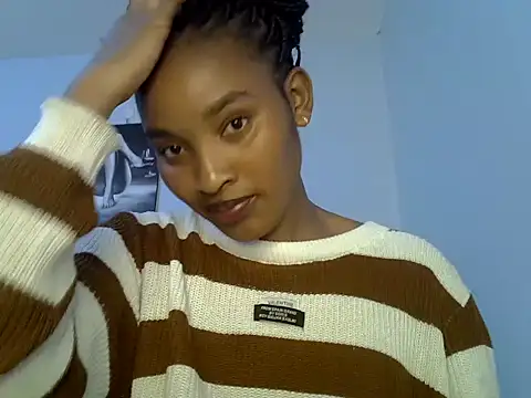 cute-alexis online show from April 12, 2026, 6:13 pm