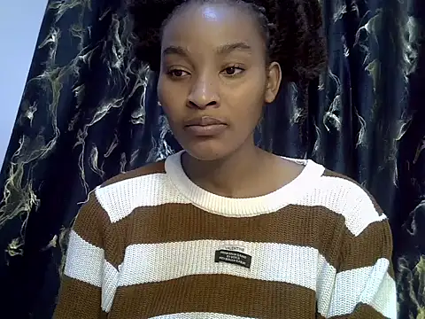 cute-alexis online show from May 13, 2026, 1:30 pm