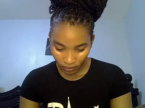 Snapshot of cute-alexis chatting on June 19, 2026, 7:56 am cute-alexis online show from June 19, 2026, 7:56 am
