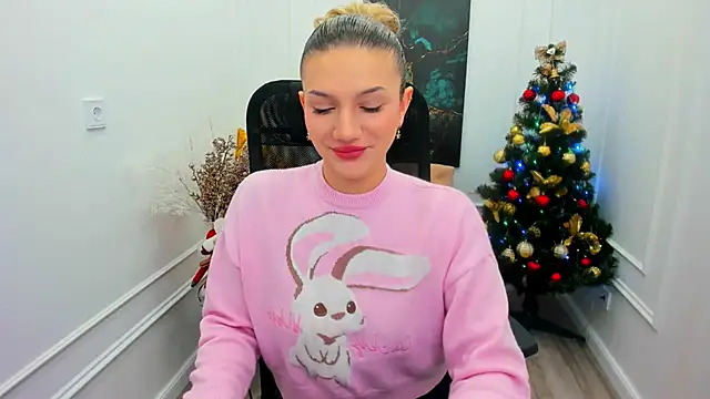 SelenaeMoore online show from December 5, 2025, 3:26 am