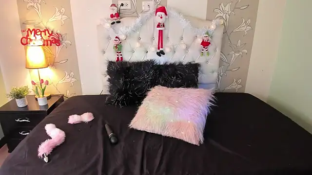 Esteff  o2 online show from December 30, 2024, 2:51 pm